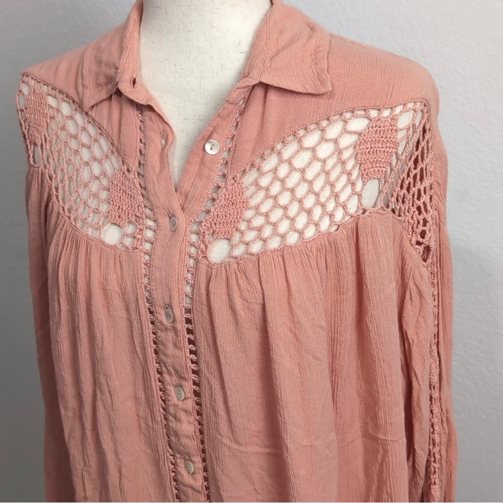 Free People Katie Bird Button Down Top Pink size Small